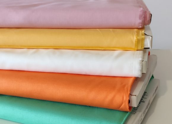 Tissus Michael MIller fabrics pour kit patchwork debutant 6 semaines pour apprendre le patchwork